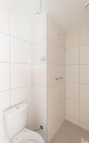 Studio para alugar com 32m², 0 quarto e sem vaga Studio para alugar com 32m², 0 quarto e sem vagaBanheiro
