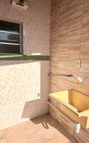 Casa para alugar com 60m², 1 quarto e sem vagaÁrea de Serviço