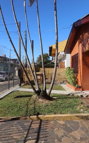 Casa à venda com 173m², 6 quartos e 3 vagasÁrea externa