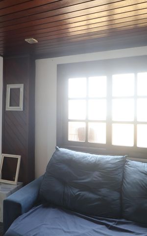 Casa à venda com 173m², 6 quartos e 3 vagasSala 1