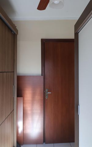Casa à venda com 173m², 6 quartos e 3 vagasQuarto 2
