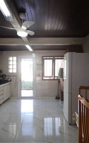 Casa à venda com 173m², 6 quartos e 3 vagasCozinha