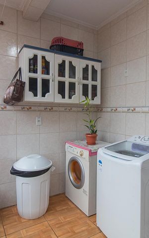 Apartamento à venda com 69m², 2 quartos e sem vagaCozinha e Área de Serviço