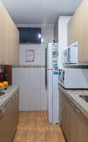 Apartamento à venda com 69m², 2 quartos e sem vagaCozinha e Área de Serviço