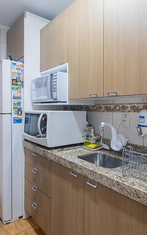 Apartamento à venda com 69m², 2 quartos e sem vagaCozinha e Área de Serviço