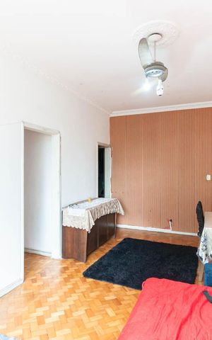 Apartamento à venda com 130m², 3 quartos e 1 vagaSala