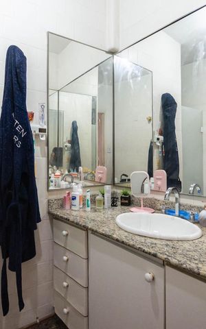 Apartamento à venda com 130m², 3 quartos e 1 vagaBanheiro social