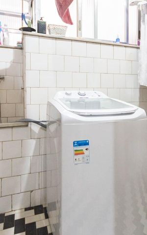 Apartamento à venda com 130m², 3 quartos e 1 vagaÁrea de Serviço