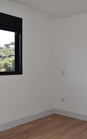 Casa de condomínio para alugar com 171m², 3 quartos e 2 vagasSuíte 2
