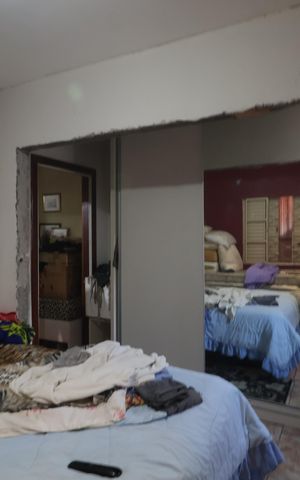 Casa à venda com 45m², 1 quarto e 1 vagaQuarto