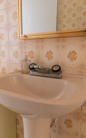 Apartamento à venda com 76m², 2 quartos e sem vagaBanheiro Social