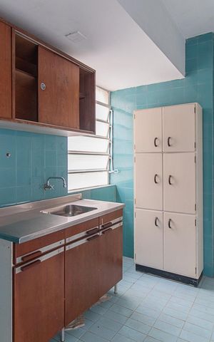 Apartamento à venda com 76m², 2 quartos e sem vagaCozinha e Área de Serviço