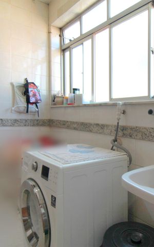 Apartamento à venda com 147m², 3 quartos e 2 vagasÁrea de Serviço
