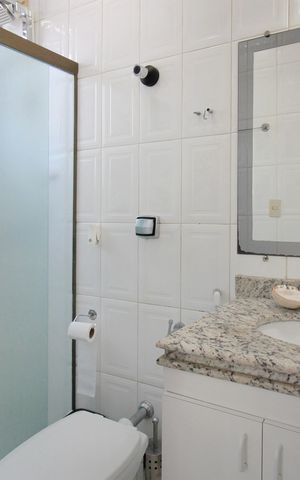 Apartamento à venda com 147m², 3 quartos e 2 vagasBanheiro da Suíte