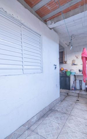 Casa à venda com 500m², 2 quartos e 2 vagasÁrea de Serviço
