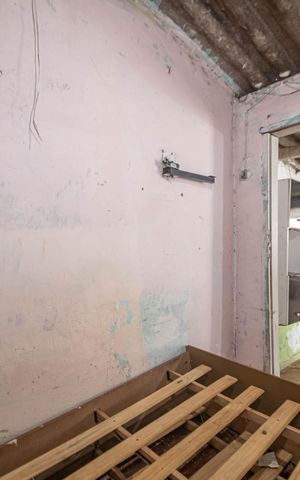 Casa à venda com 500m², 2 quartos e 2 vagasEdícula