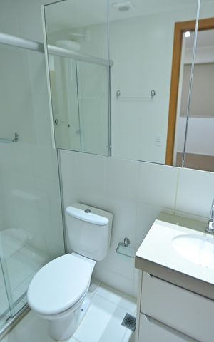 Apartamento para alugar com 51m², 2 quartos e 1 vaga Apartamento para alugar com 51m², 2 quartos e 1 vagaBanheiro da Suite