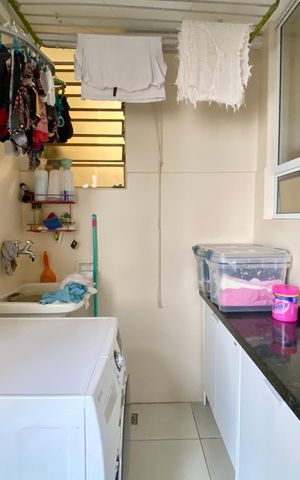 Apartamento à venda com 167m², 4 quartos e 1 vaga Apartamento à venda com 167m², 4 quartos e 1 vagaÁrea de Serviço