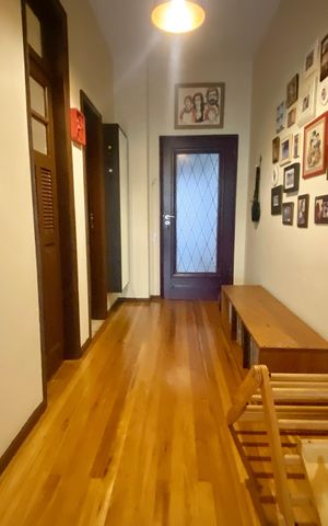 Apartamento à venda com 167m², 4 quartos e 1 vaga Apartamento à venda com 167m², 4 quartos e 1 vagaSala