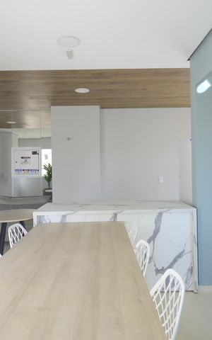 Apartamento à venda com 37m², 2 quartos e sem vagaÁrea comum