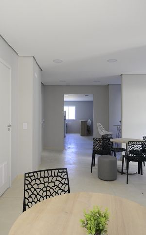 Apartamento à venda com 37m², 2 quartos e sem vagaÁrea comum