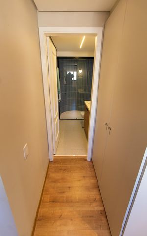 Apartamento à venda com 138m², 3 quartos e 3 vagas Apartamento à venda com 138m², 3 quartos e 3 vagasBanheiro Social