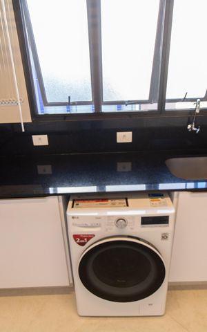 Apartamento à venda com 138m², 3 quartos e 3 vagas Apartamento à venda com 138m², 3 quartos e 3 vagasÁrea de Serviço