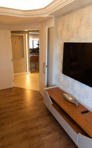 Apartamento à venda com 138m², 3 quartos e 3 vagas Apartamento à venda com 138m², 3 quartos e 3 vagasSala de TV