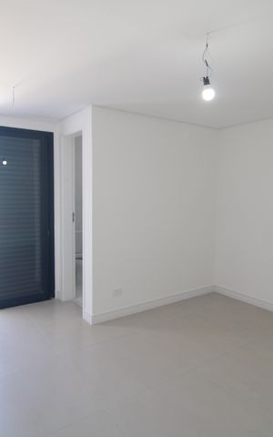 Casa à venda com 125m², 3 quartos e 2 vagasSuíte