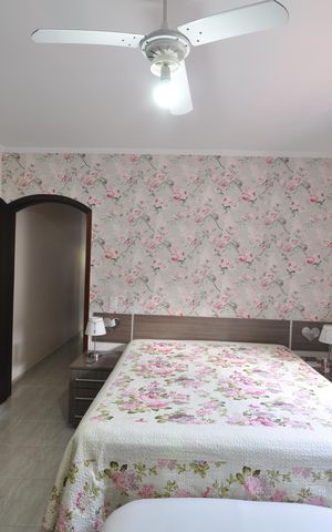 Casa à venda com 190m², 3 quartos e 3 vagasSuíte