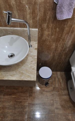 Casa à venda com 190m², 3 quartos e 3 vagasLavabo