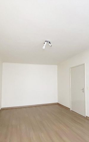 Casa de condomínio à venda com 60m², 2 quartos e 1 vagaQuarto 1
