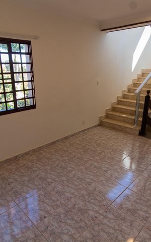 Casa de condomínio para alugar com 308m², 3 quartos e 4 vagas Casa de condomínio para alugar com 308m², 3 quartos e 4 vagasCopa