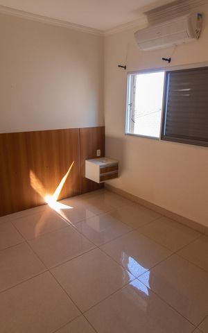 Casa de condomínio para alugar com 308m², 3 quartos e 4 vagas Casa de condomínio para alugar com 308m², 3 quartos e 4 vagasSuíte