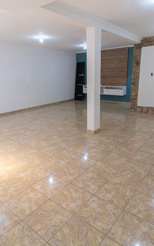 Casa de condomínio para alugar com 308m², 3 quartos e 4 vagas Casa de condomínio para alugar com 308m², 3 quartos e 4 vagasÁrea comum