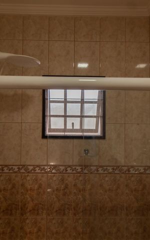 Casa de condomínio para alugar com 308m², 3 quartos e 4 vagas Casa de condomínio para alugar com 308m², 3 quartos e 4 vagasBanheiro Social