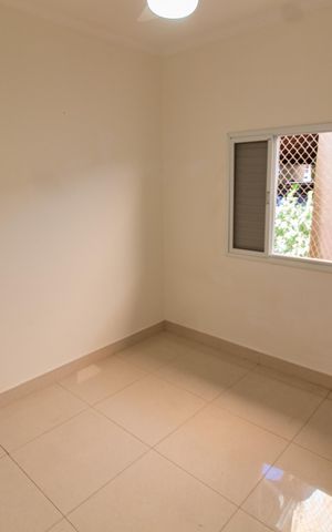Casa de condomínio para alugar com 308m², 3 quartos e 4 vagas Casa de condomínio para alugar com 308m², 3 quartos e 4 vagasQuarto 1