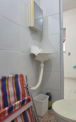 Casa de condomínio à venda com 150m², 4 quartos e 2 vagas Casa de condomínio à venda com 150m², 4 quartos e 2 vagasBanheiro da Suíte 1