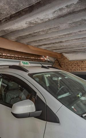 Casa à venda com 320m², 2 quartos e 2 vagasGaragem