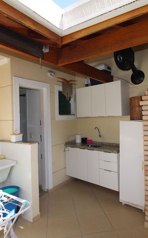 Casa à venda com 175m², 3 quartos e 3 vagasÁrea de Serviço