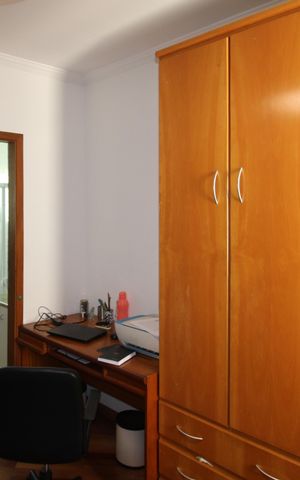 Casa à venda com 175m², 3 quartos e 3 vagasSuíte 2