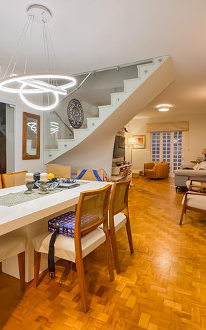 Casa à venda com 144m², 3 quartos e 2 vagas Casa à venda com 144m², 3 quartos e 2 vagasSala de Jantar