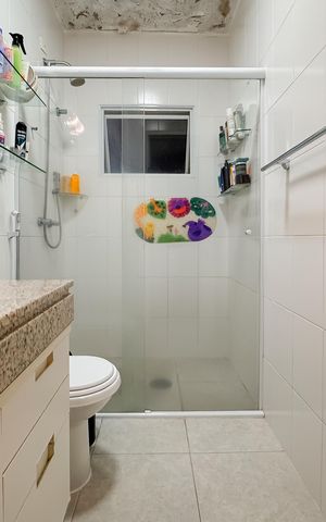 Casa à venda com 144m², 3 quartos e 2 vagas Casa à venda com 144m², 3 quartos e 2 vagasBanheiro da Suíte