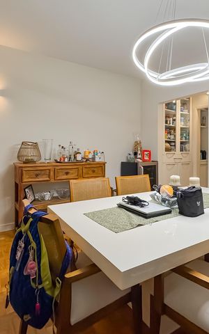 Casa à venda com 144m², 3 quartos e 2 vagas Casa à venda com 144m², 3 quartos e 2 vagasSala de Jantar