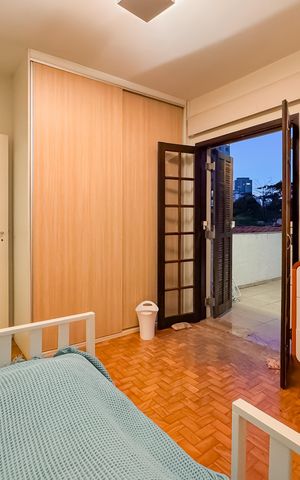 Casa à venda com 144m², 3 quartos e 2 vagas Casa à venda com 144m², 3 quartos e 2 vagasQuarto 1