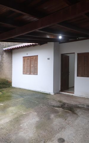 Casa à venda com 150m², 2 quartos e 1 vagaÁrea externa