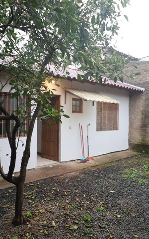 Casa à venda com 150m², 2 quartos e 1 vagaÁrea externa