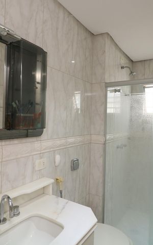 Casa à venda com 300m², 4 quartos e 3 vagasBanheiro da Suíte 4