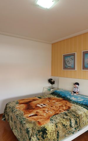 Casa à venda com 300m², 4 quartos e 3 vagasSuíte