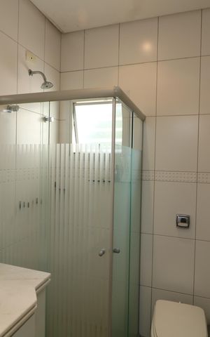 Casa à venda com 300m², 4 quartos e 3 vagasBanheiro Social